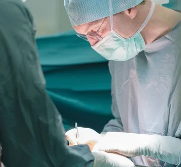 cataract surgery 1
